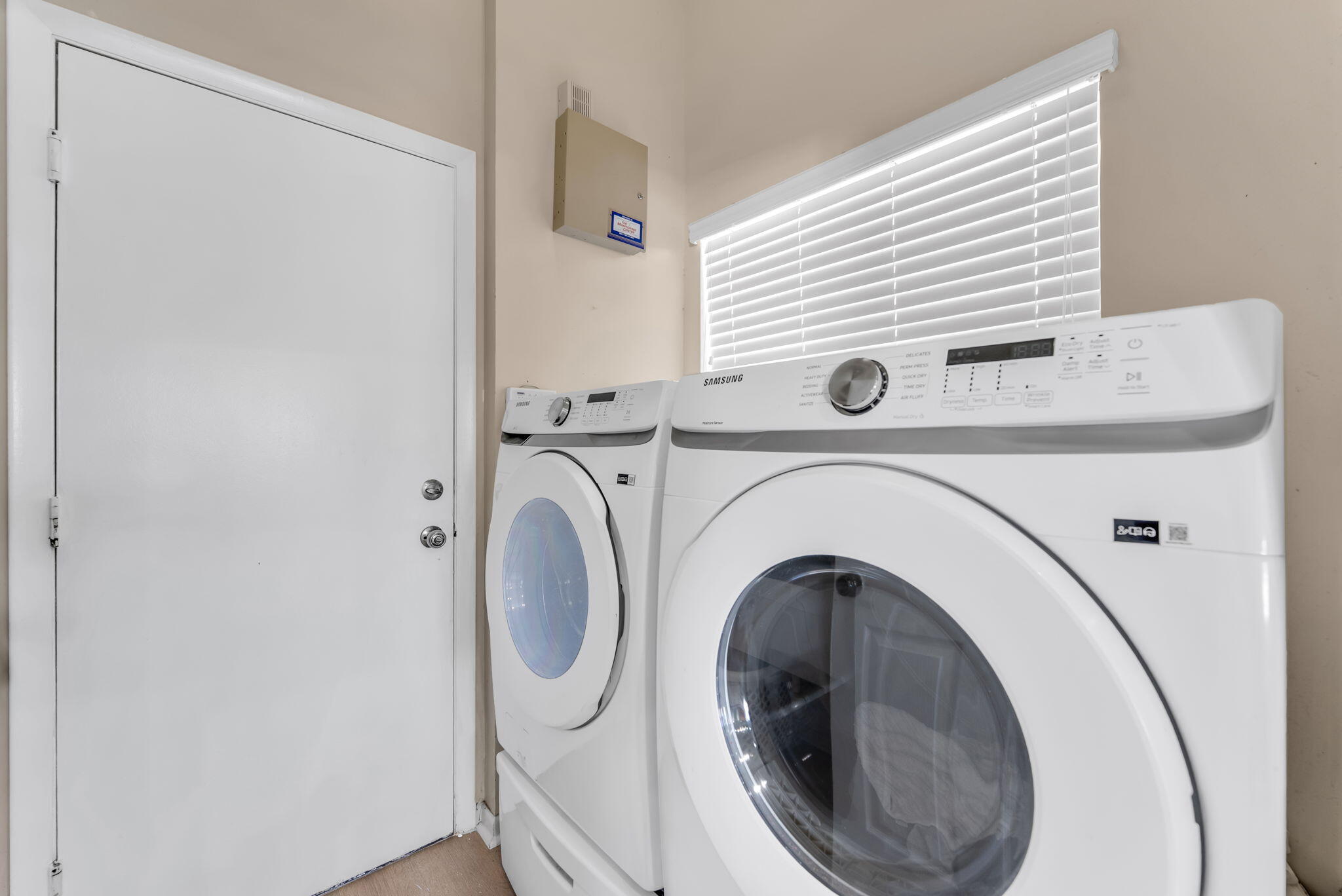 10811 Fox Glen Drive Boca Raton, FL 33428 - Photo 13 of 31 10811_Front Loaders