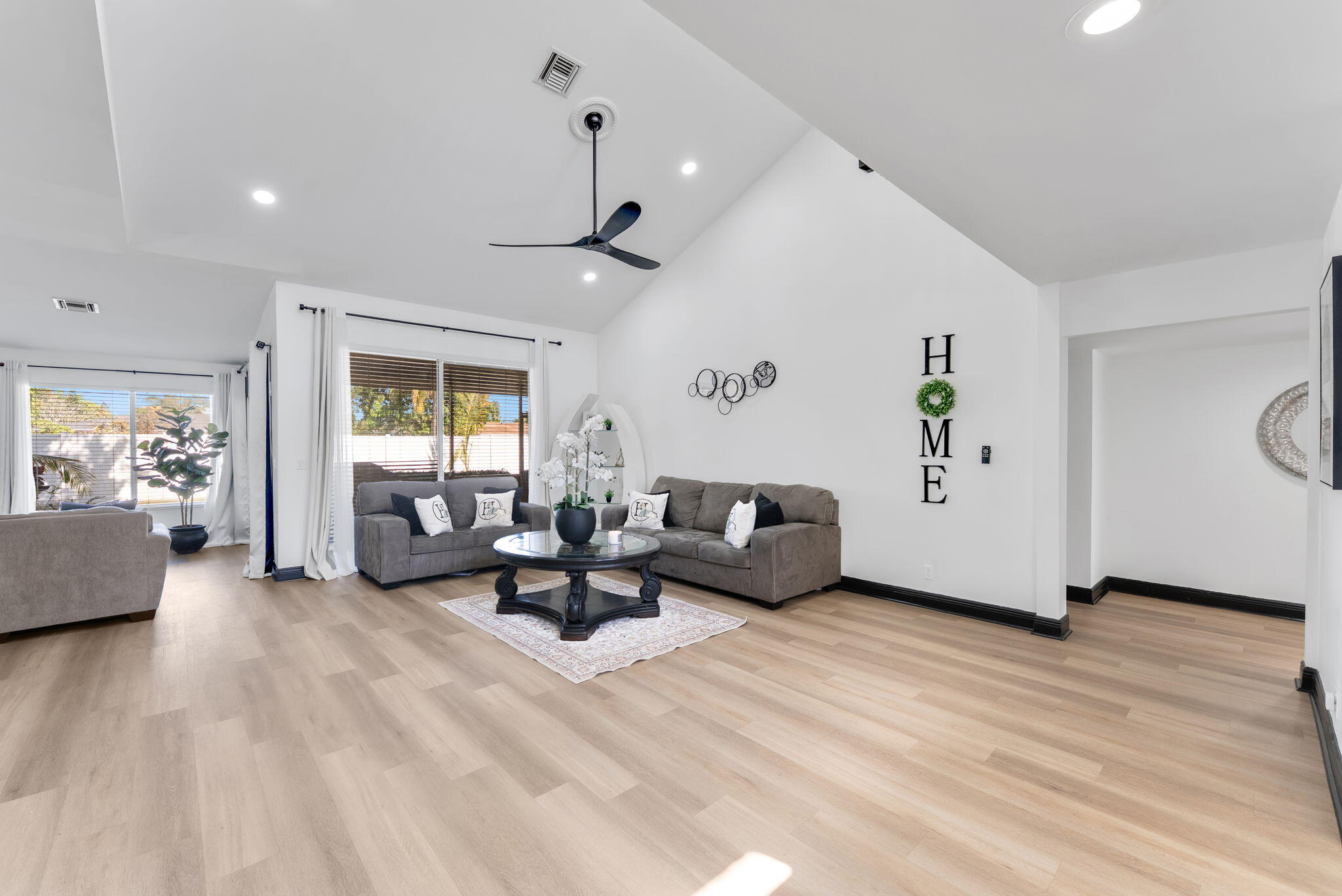 10811 Fox Glen Drive Boca Raton, FL 33428 - Photo 6 of 31 10811_Den High Ceilings