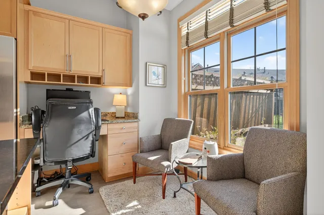 $549,000 | 712 Linden Street, Mendota Heights, MN 55118