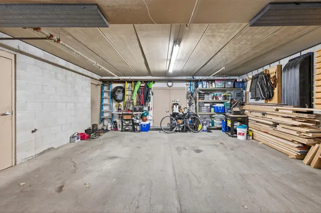 $549,000 | 712 Linden Street, Mendota Heights, MN 55118