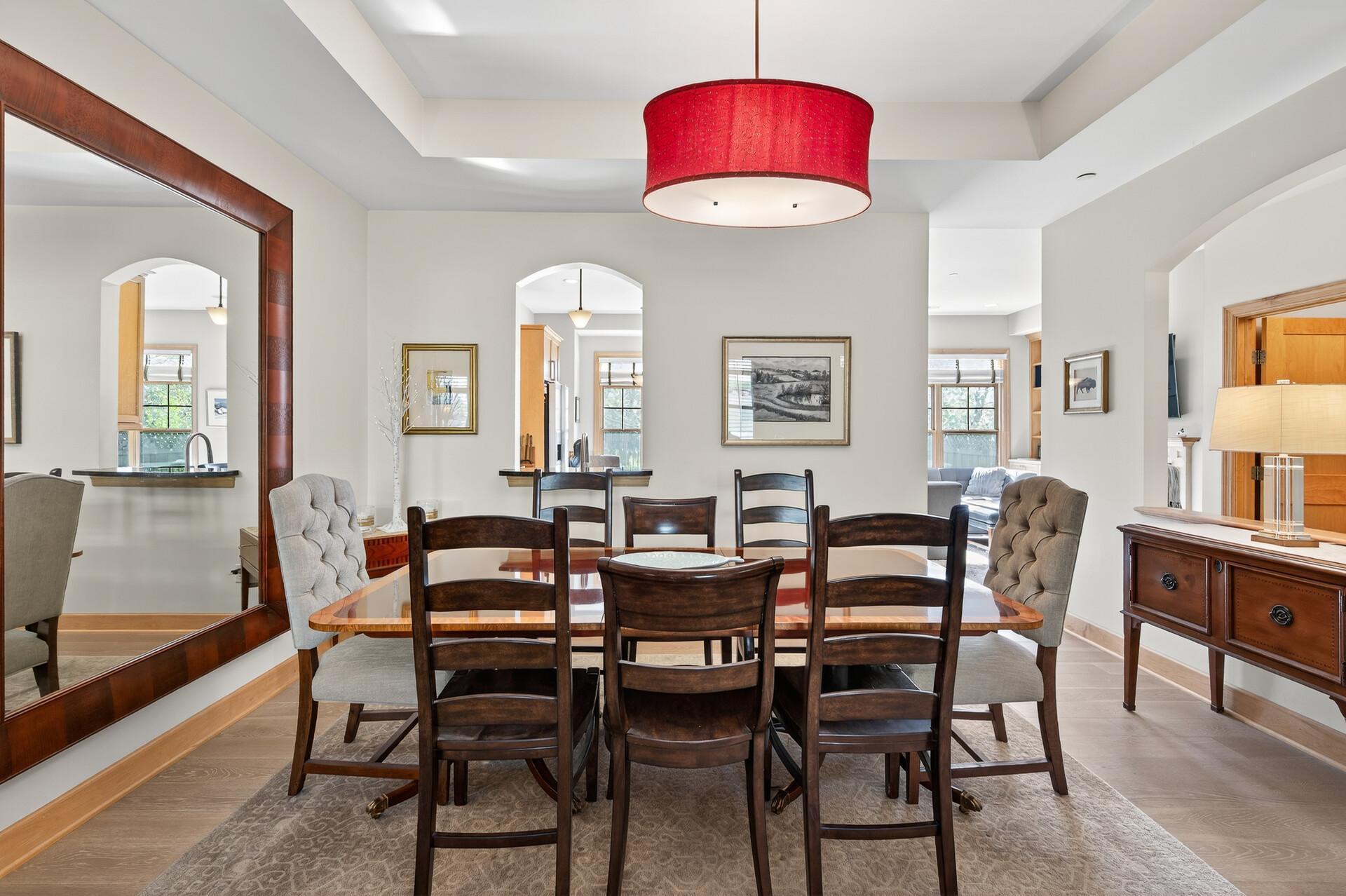 712 Linden Street Mendota Heights, MN 55118 - Photo 8 of 47