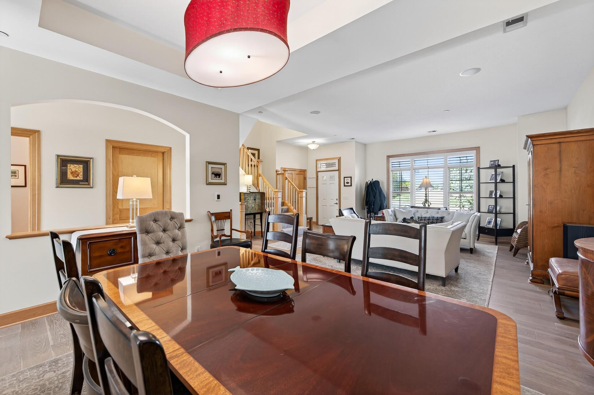 712 Linden Street Mendota Heights, MN 55118 - Photo 10 of 47