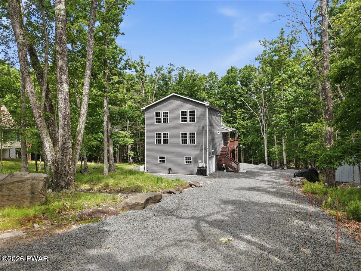 193 Eagle Rock Road Lackawaxen, PA 18435 - Photo 10 of 124