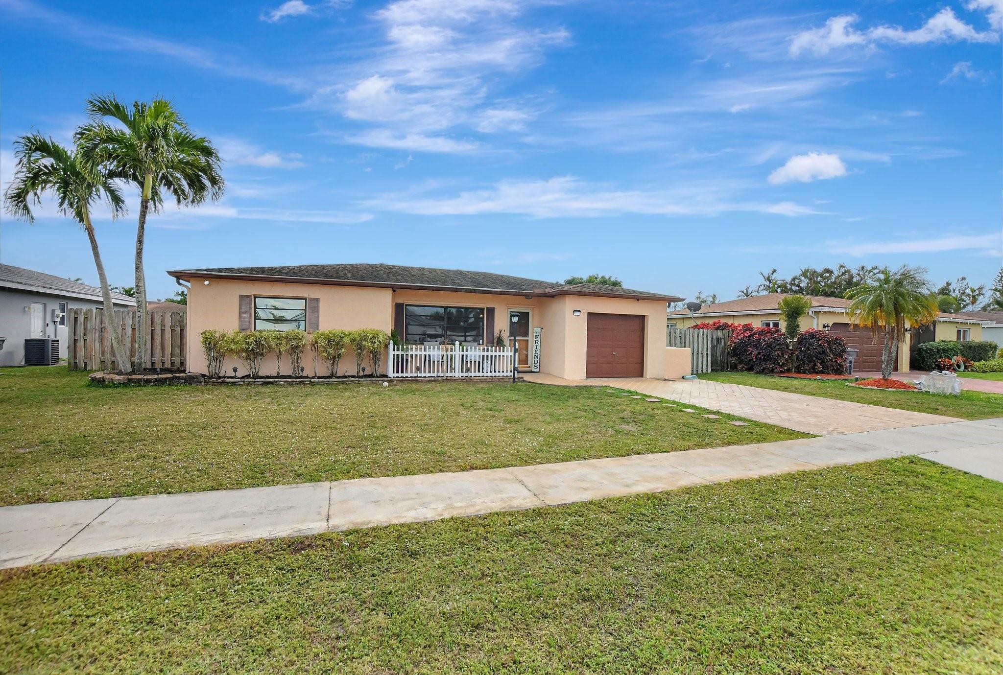 11114 Mohawk Street Boca Raton, FL 33428 - Photo 3 of 33 Photo 3