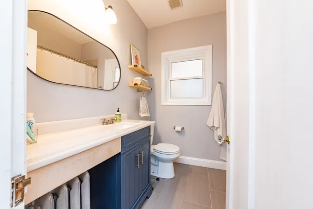 $2,040 | 4014 West Nelson Street, Unit 1, Chicago, IL 60641