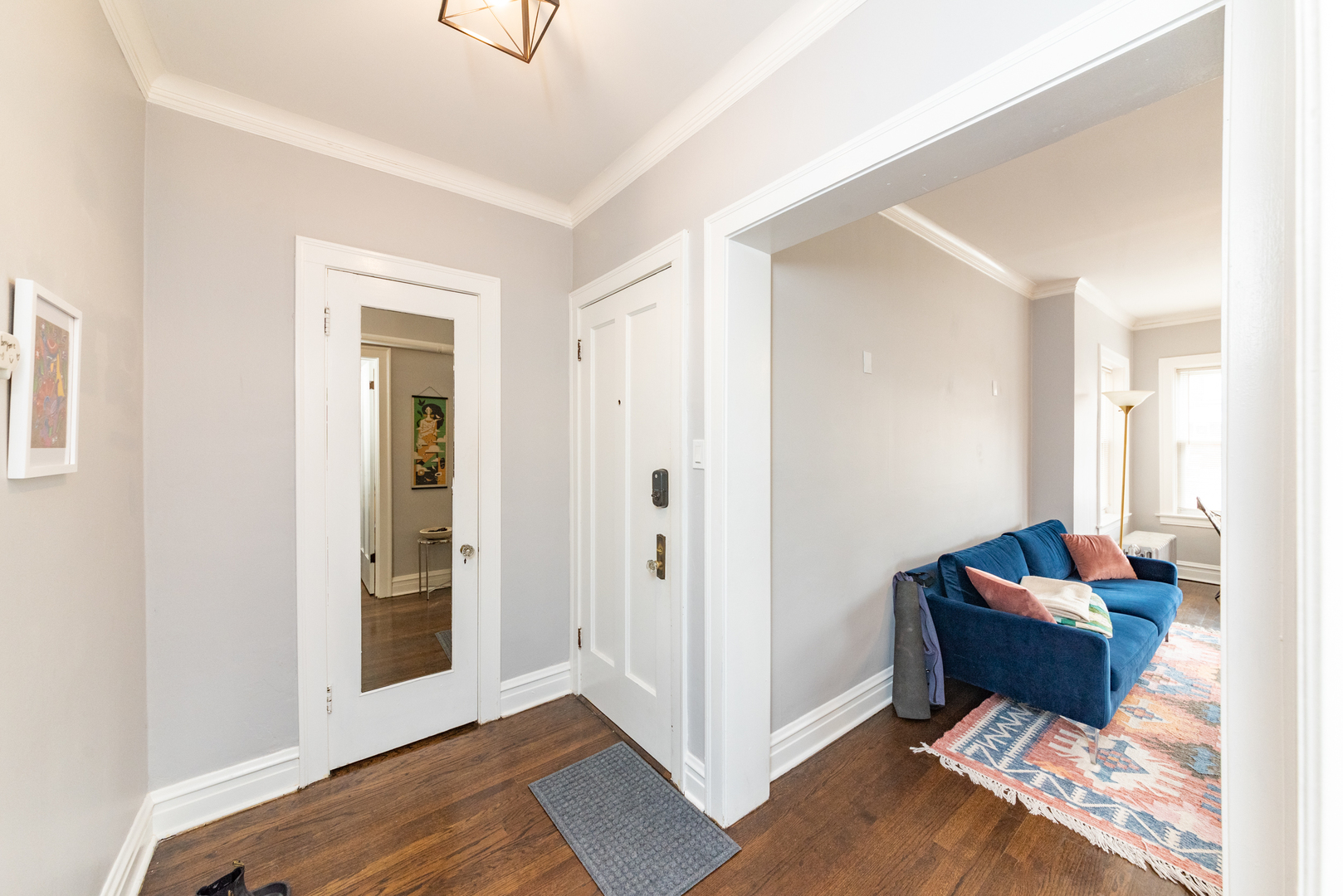 4014 West Nelson Street, Unit 1 Chicago, IL 60641 - Photo 5 of 21 a living room with furniture and a window
