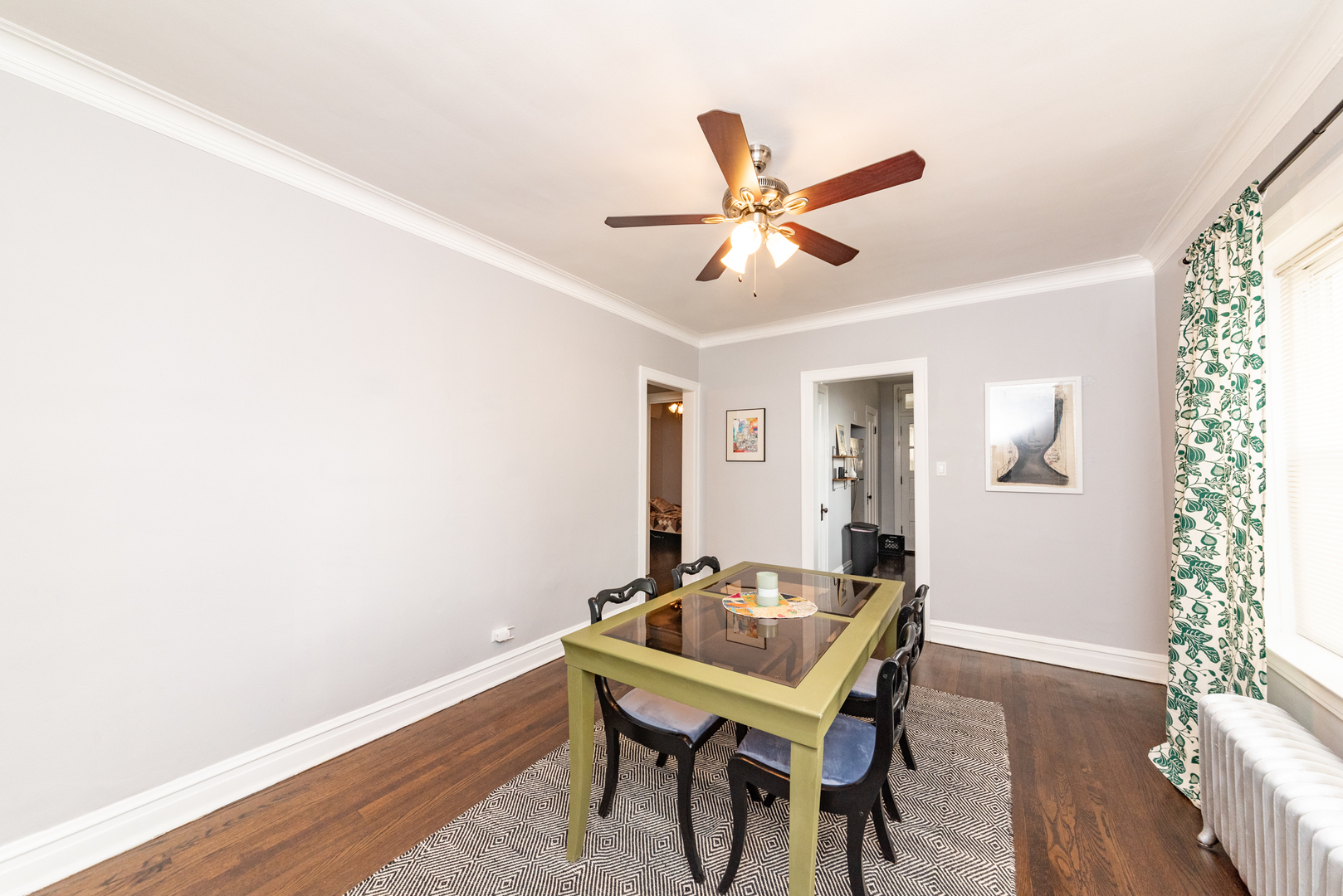 4014 West Nelson Street, Unit 1 Chicago, IL 60641 - Photo 6 of 21 a workspace with furniture and window