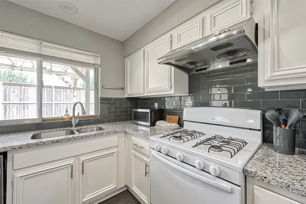 $2,200 | 2215 Fort Laramie Drive, Katy, TX 77449