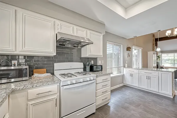 $2,200 | 2215 Fort Laramie Drive, Katy, TX 77449