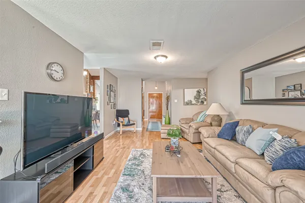 $2,200 | 2215 Fort Laramie Drive, Katy, TX 77449