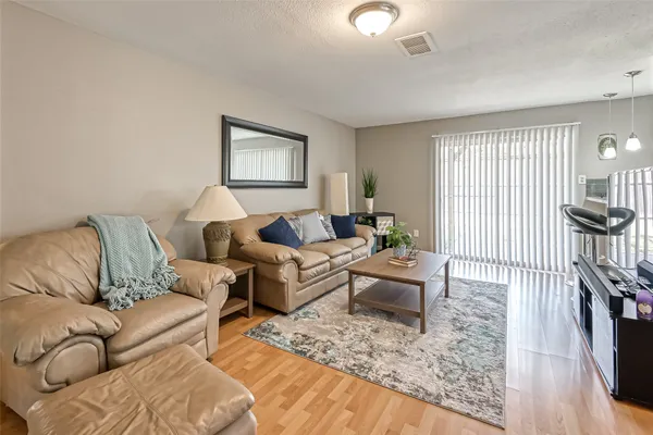 $2,200 | 2215 Fort Laramie Drive, Katy, TX 77449