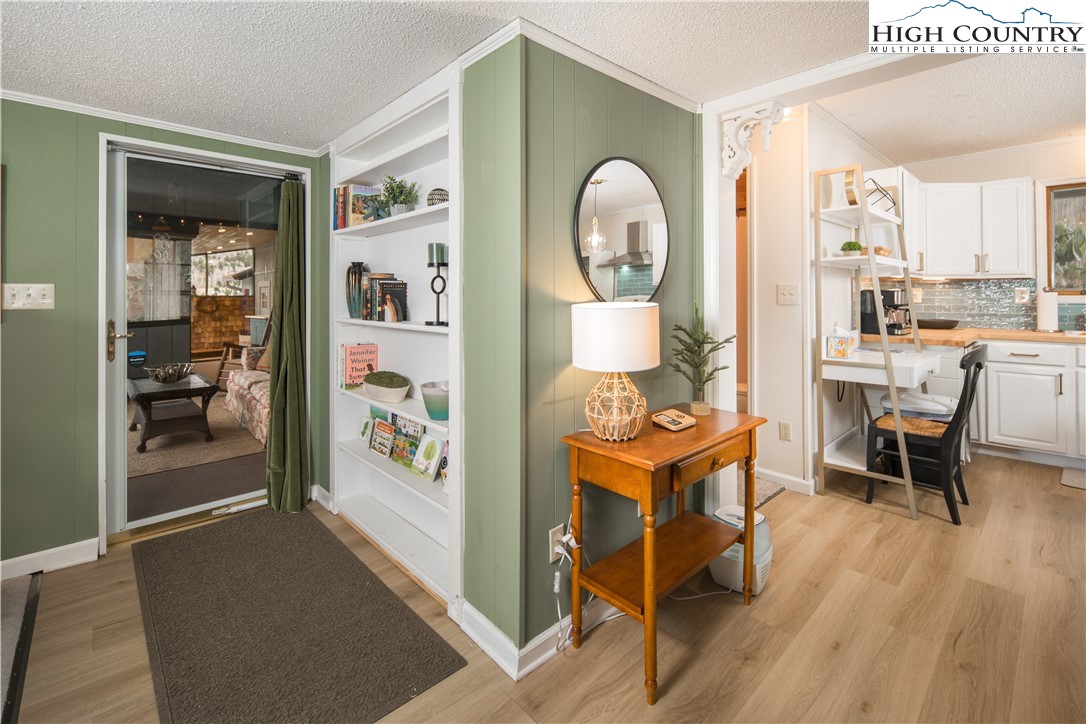 421 Windridge Road Newland, NC 28657 - Photo 6 of 34