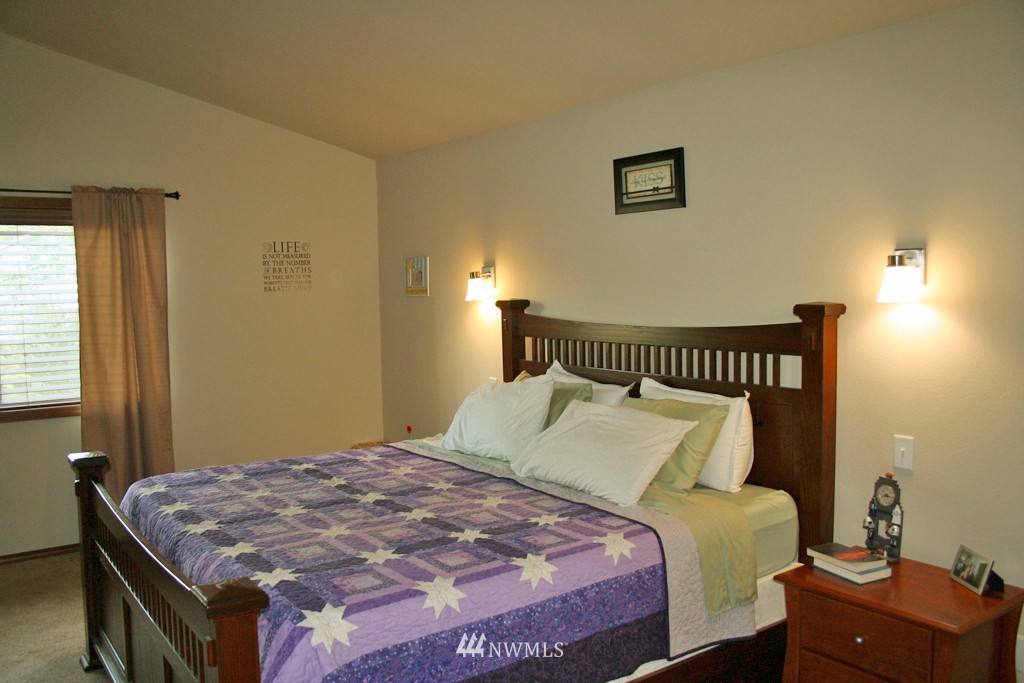 408 Barry Loop Mount Vernon, WA 98274 - Photo 12 of 25 Gallery Image 12