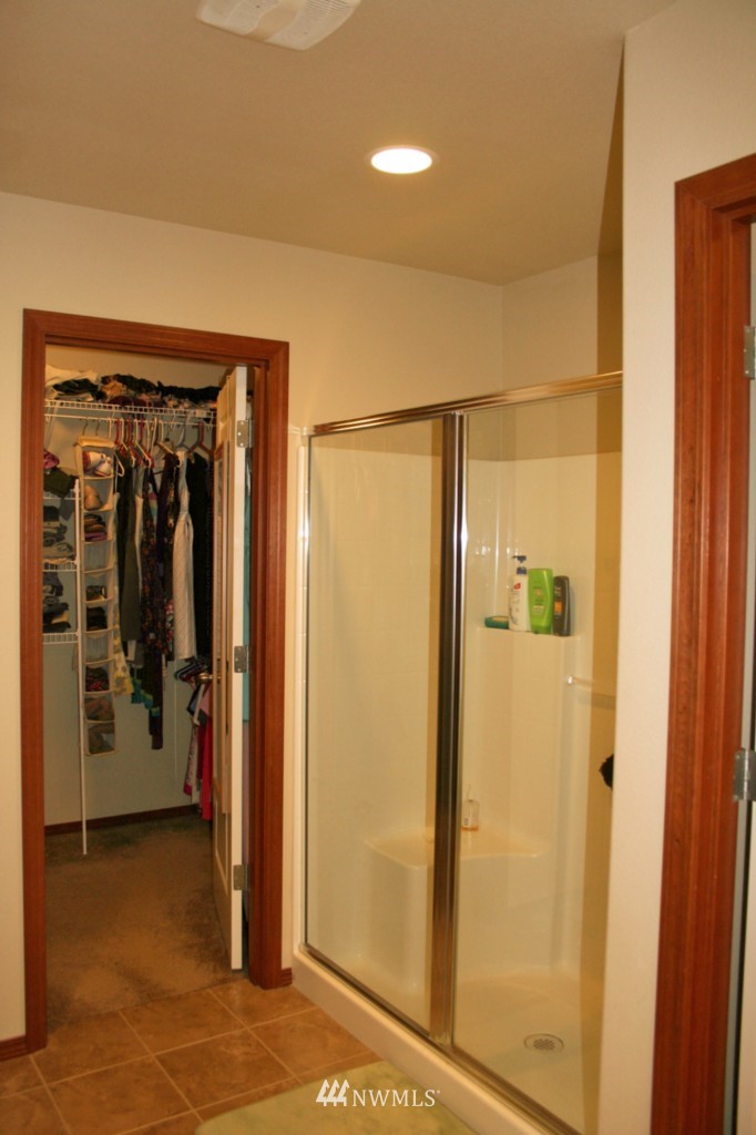 408 Barry Loop Mount Vernon, WA 98274 - Photo 15 of 25 Gallery Image 15