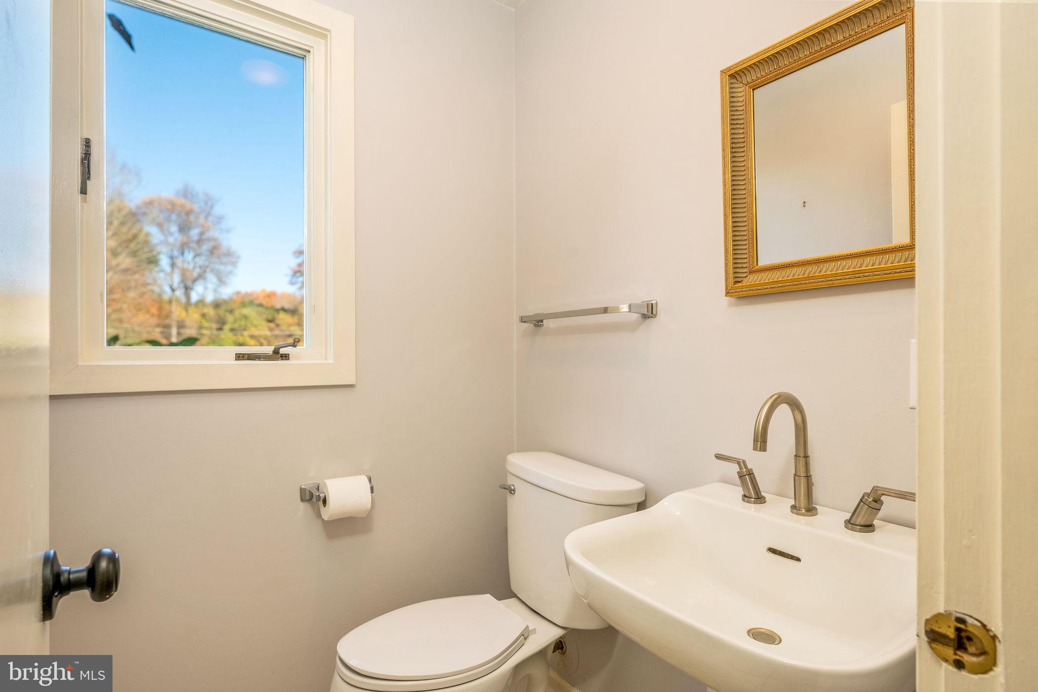 142 Chesterville Road Landenberg, PA 19350 - Photo 25 of 32 half bath