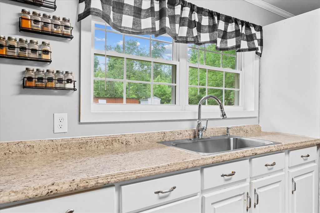 2259 LaFayette Road Rocky Face, GA 30740 - Photo 11 of 36 Gallery Image 11