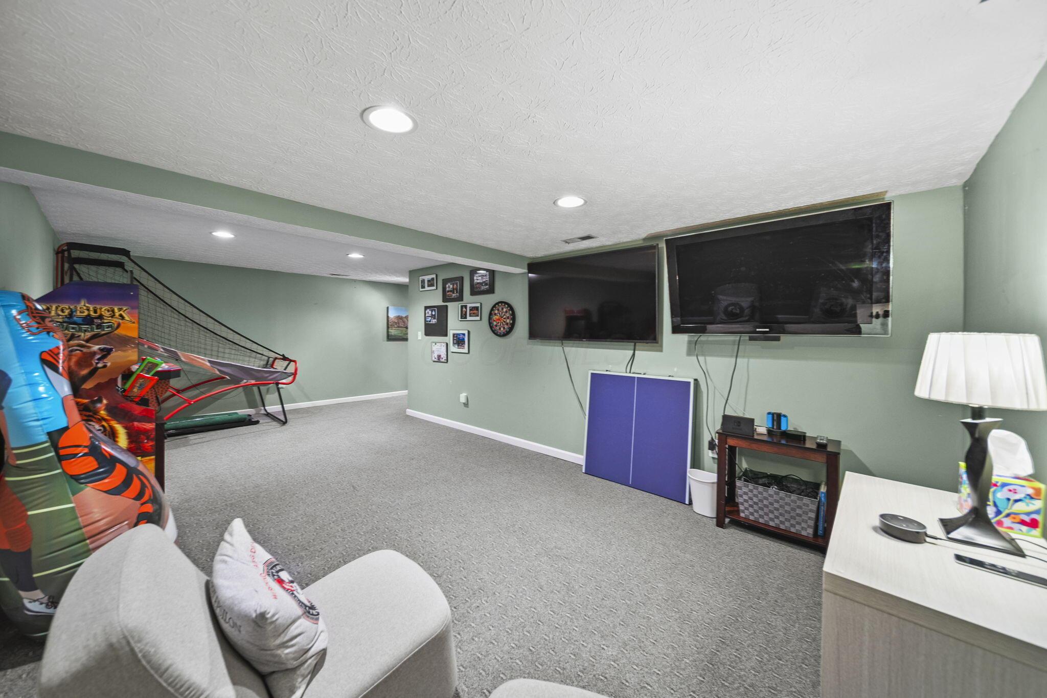 5369 Roscommon Road Dublin, OH 43017 - Photo 26 of 36 Basement Rec Room