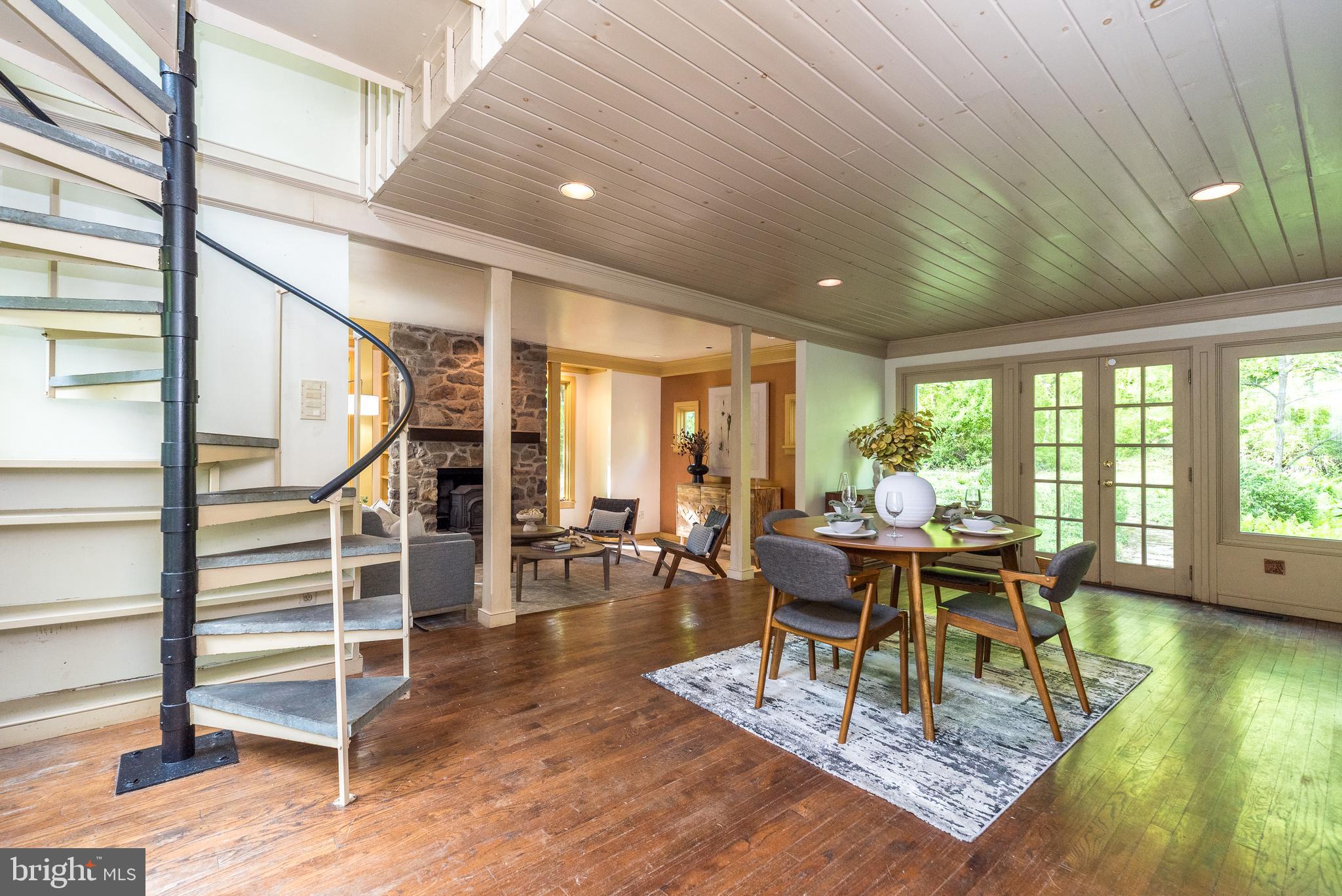 2946 North Sugan Road New Hope, PA 18938 - Photo 4 of 54 Gallery Image 4