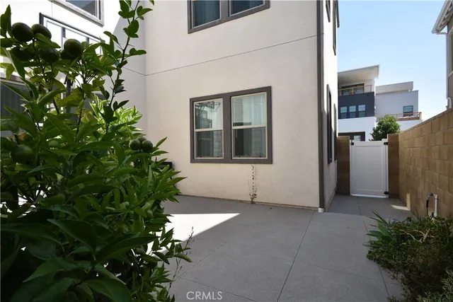 $6,500 | 364 Baluster, Irvine, CA 92618