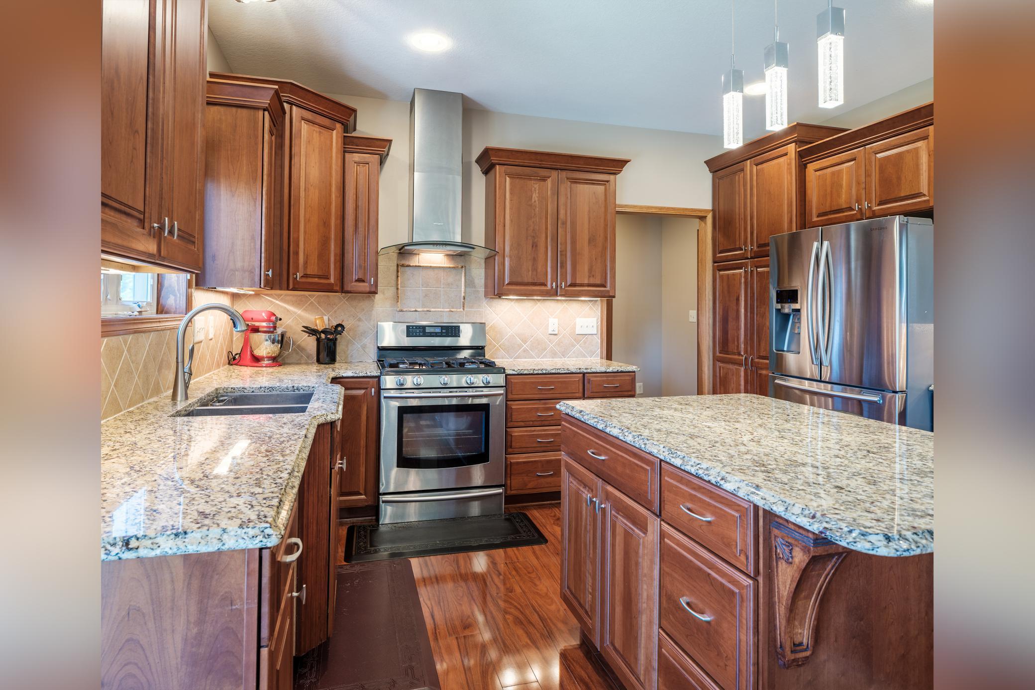 3352 Jasper Court Northeast Rochester, MN 55906 - Photo 17 of 29 Gallery Image 17