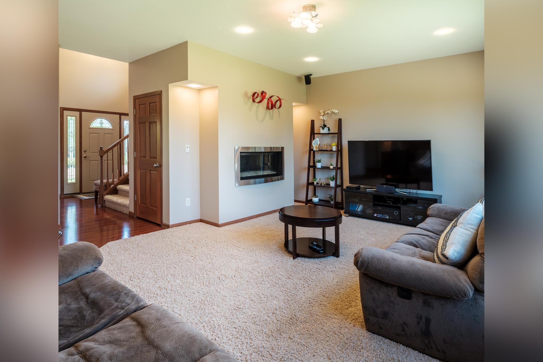3352 Jasper Court Northeast Rochester, MN 55906 - Photo 9 of 29 Gallery Image 9