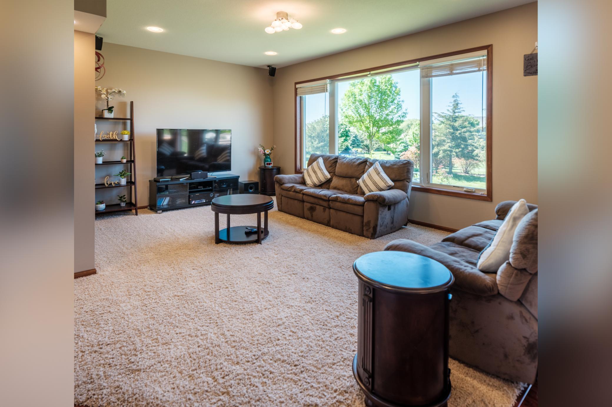 3352 Jasper Court Northeast Rochester, MN 55906 - Photo 10 of 29 Gallery Image 10