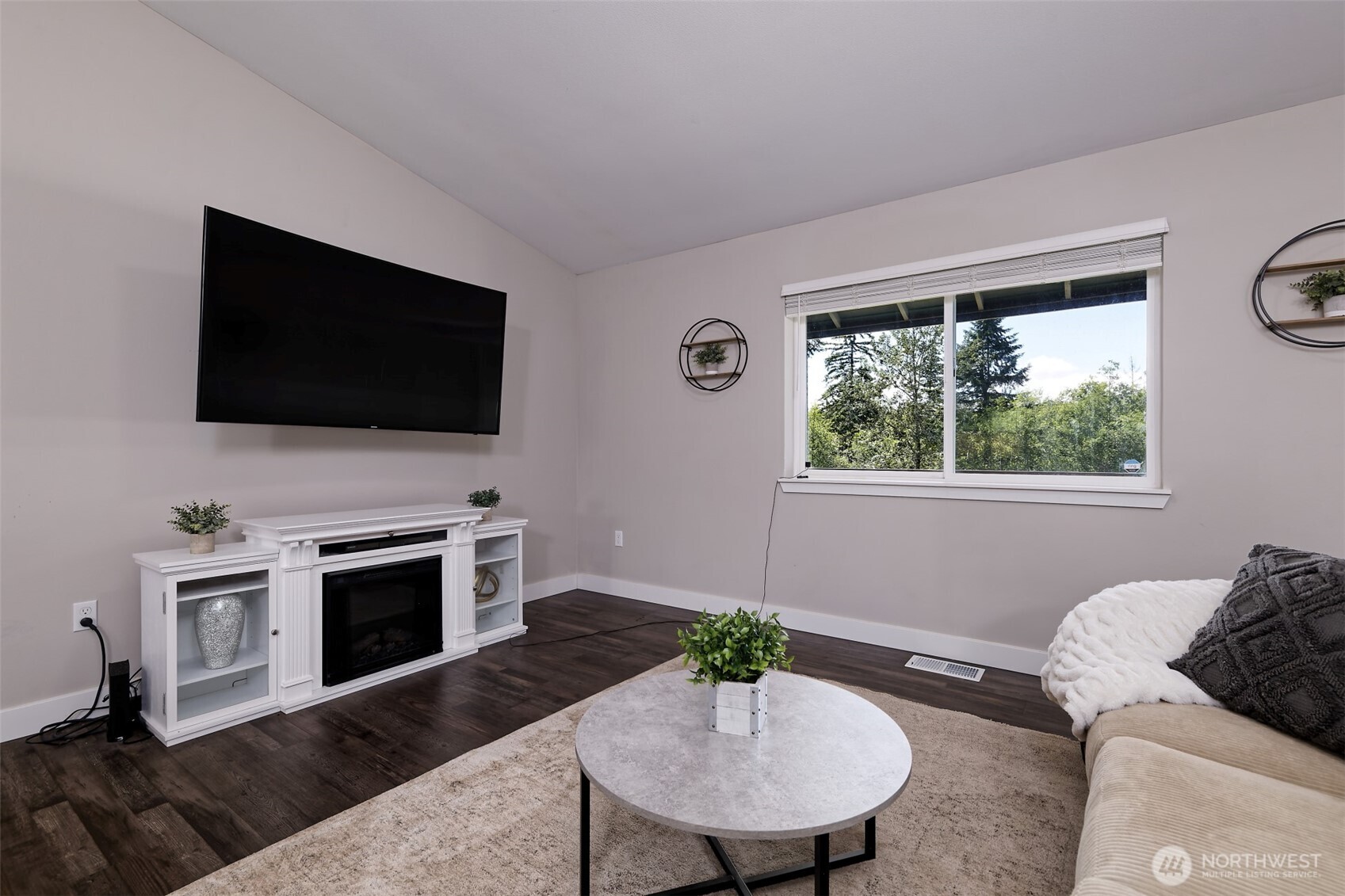 5031 East Rasor Road Belfair, WA 98528 - Photo 13 of 29 Gallery Image 13