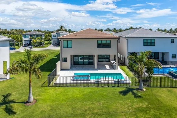 $18,500 | 9346 Sunflower Mdw Road, Boca Raton, FL 33434
