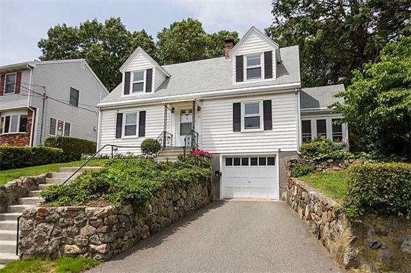 91 Harland Road Waltham, MA 02453 - Photo 2 of 17 Gallery Image 2