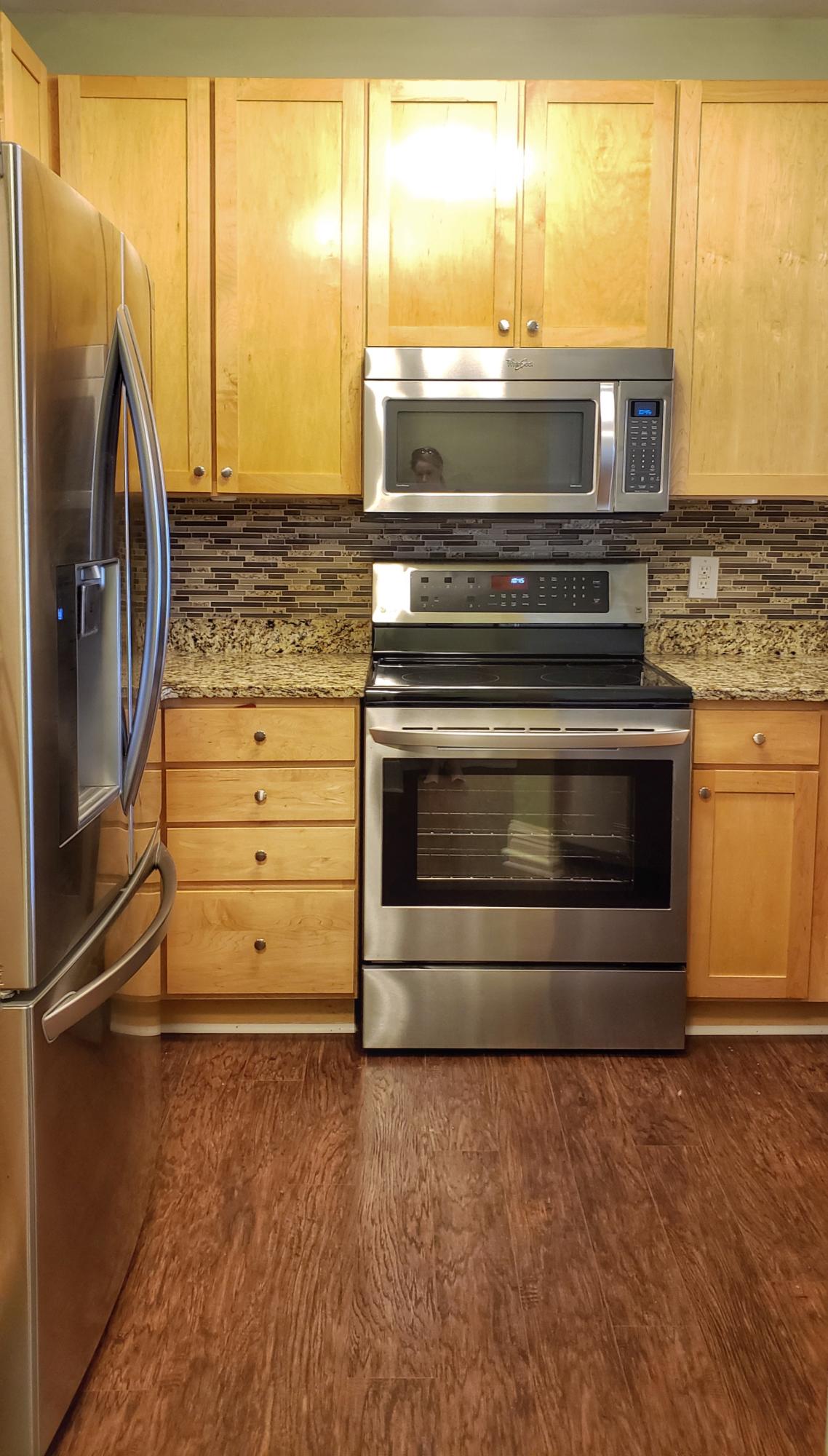 1911 Basildon Road Mount Pleasant, SC 29466 - Photo 4 of 21 Kitchen2
