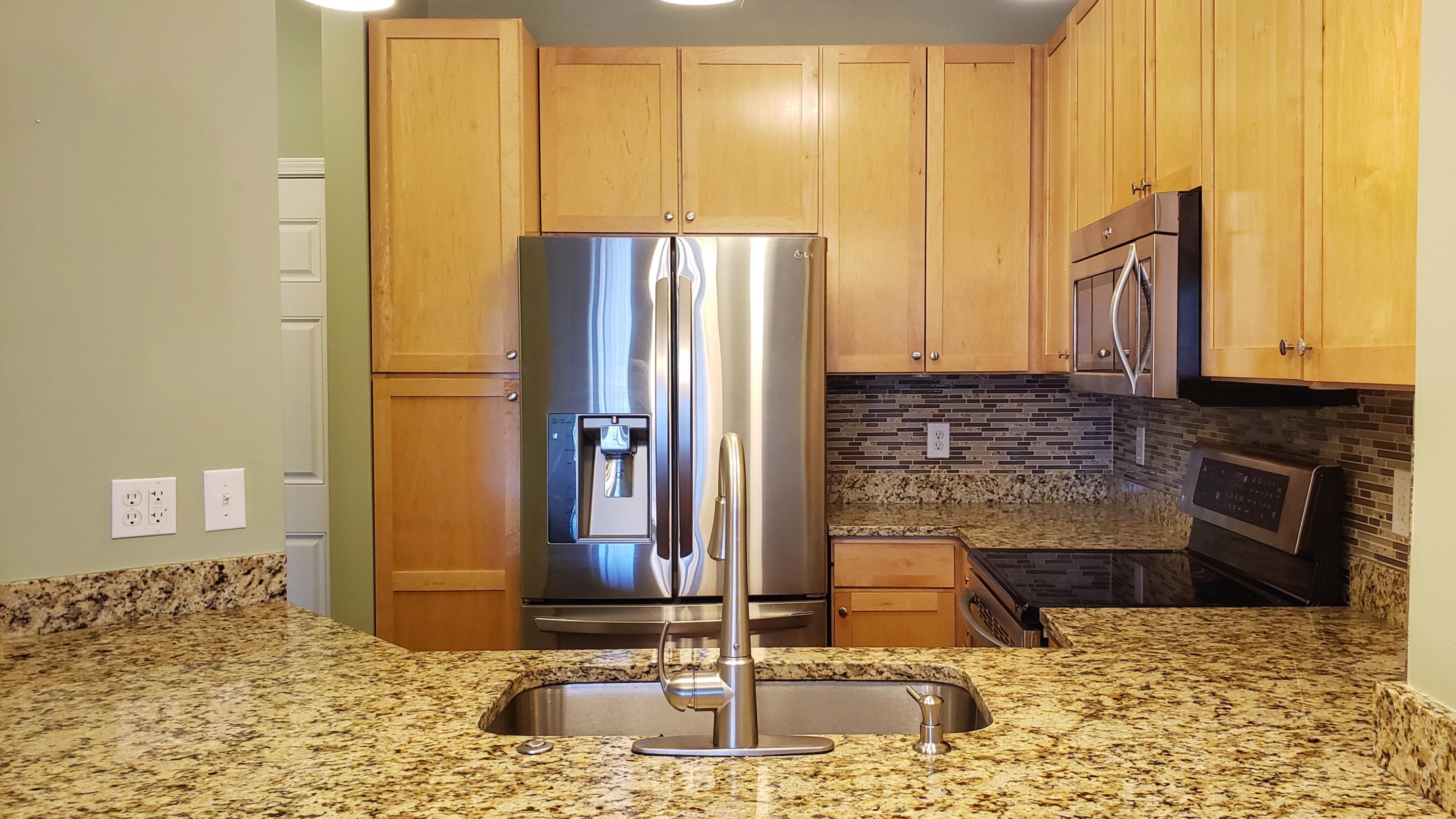 1911 Basildon Road Mount Pleasant, SC 29466 - Photo 5 of 21 Kitchen