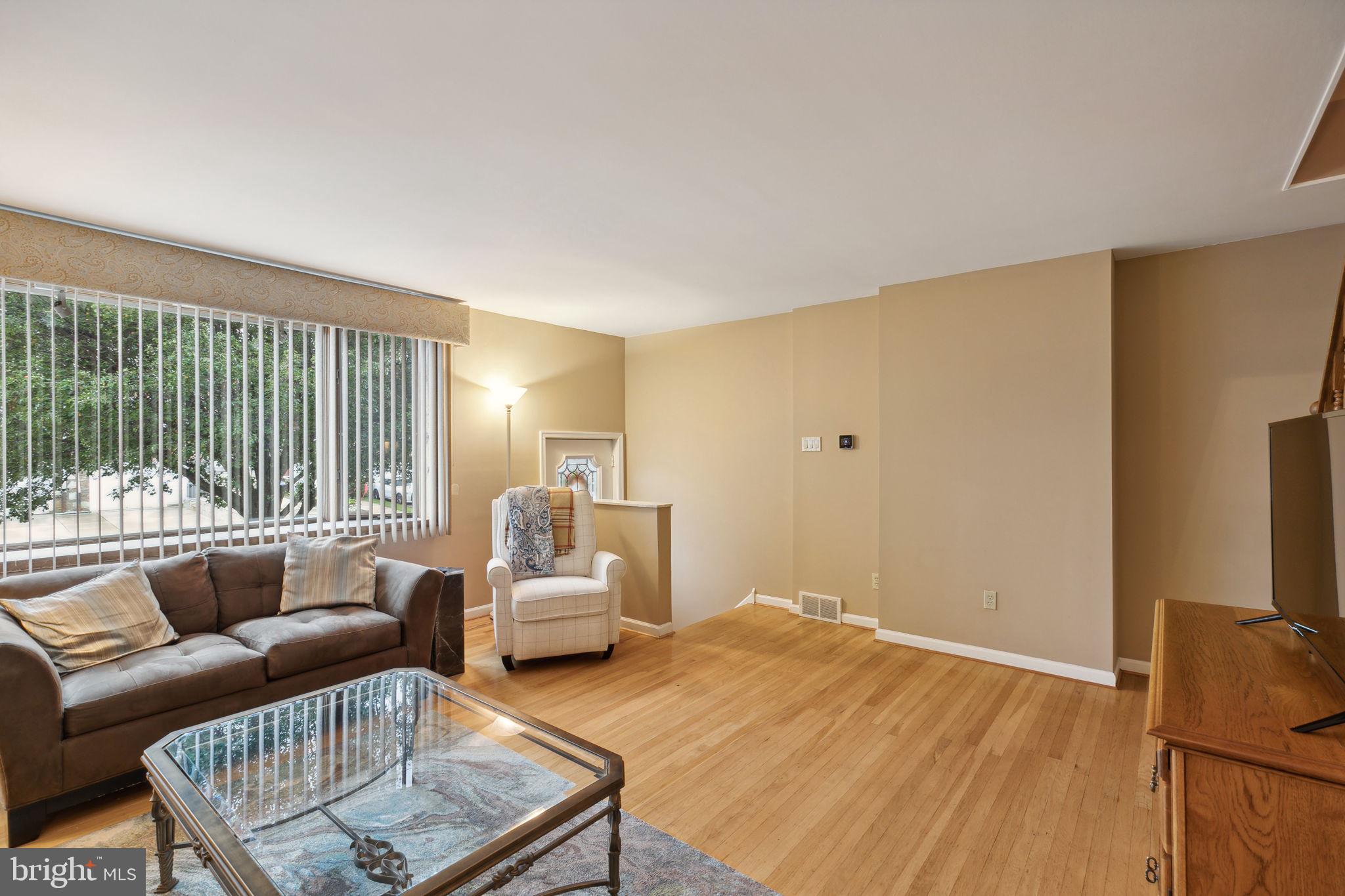 11810 Basile Road Philadelphia, PA 19154 - Photo 6 of 43 Gallery Image 6