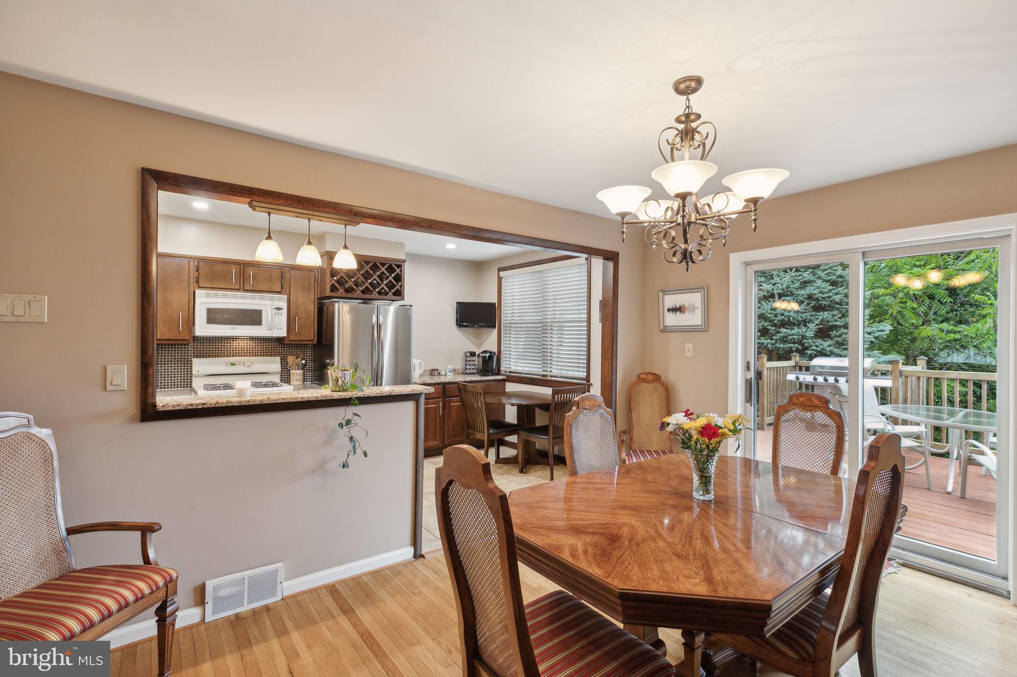 11810 Basile Road Philadelphia, PA 19154 - Photo 9 of 43 Gallery Image 9
