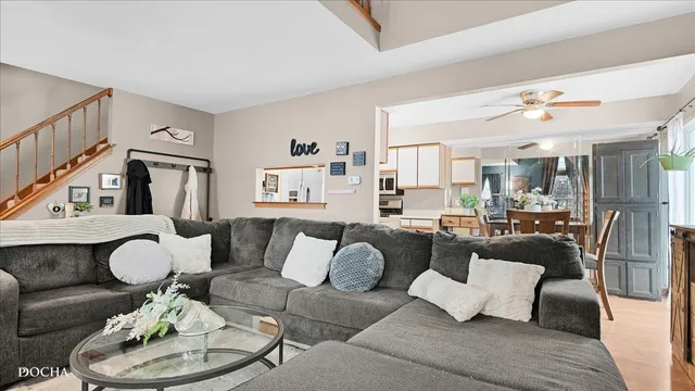 $265,000 | 16010 84th Avenue, Tinley Park, IL 60487