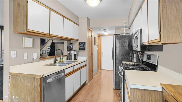 $265,000 | 16010 84th Avenue, Tinley Park, IL 60487