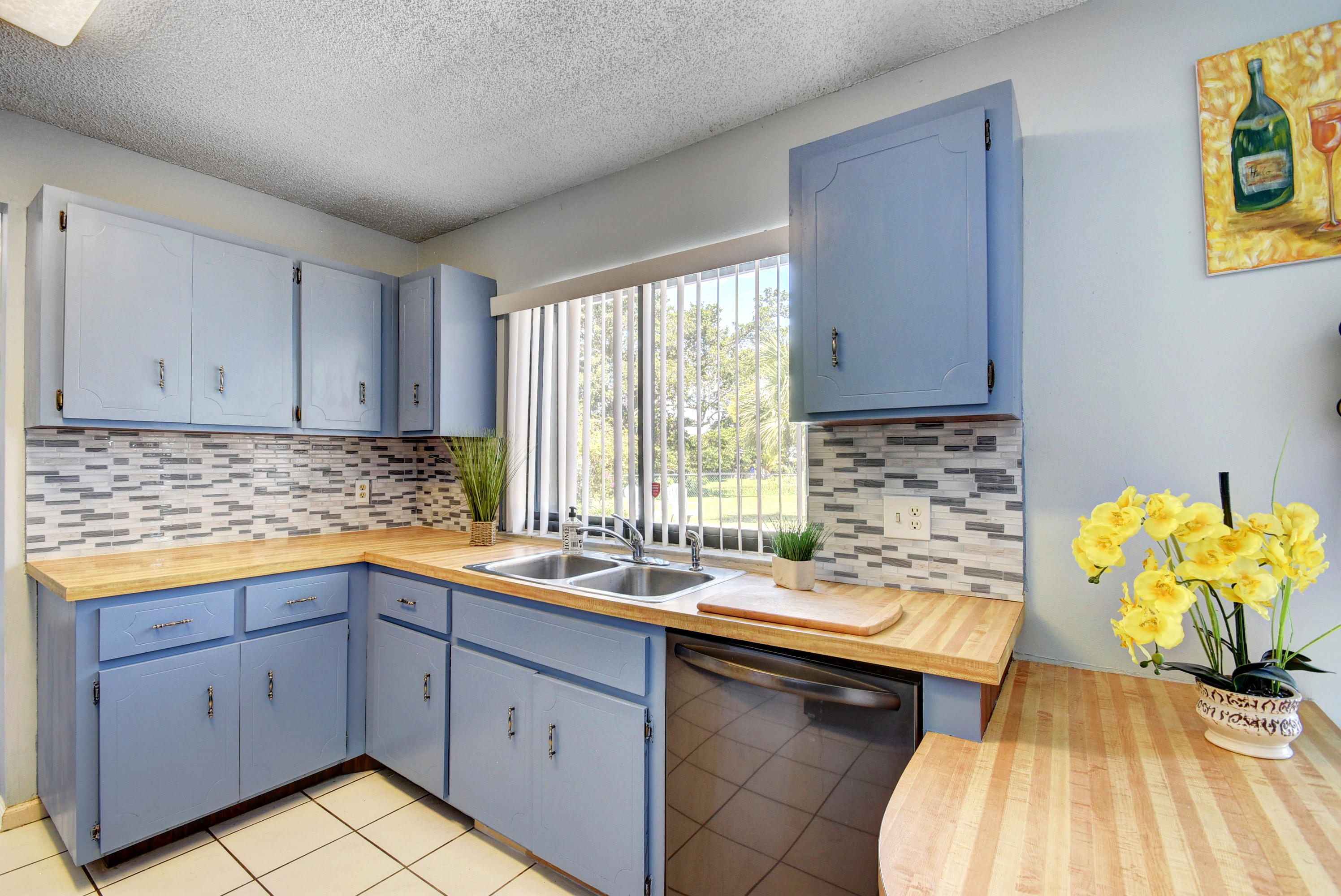 46 Cleveland Road Lake Worth, FL 33467 - Photo 15 of 40 24_untitled (24)