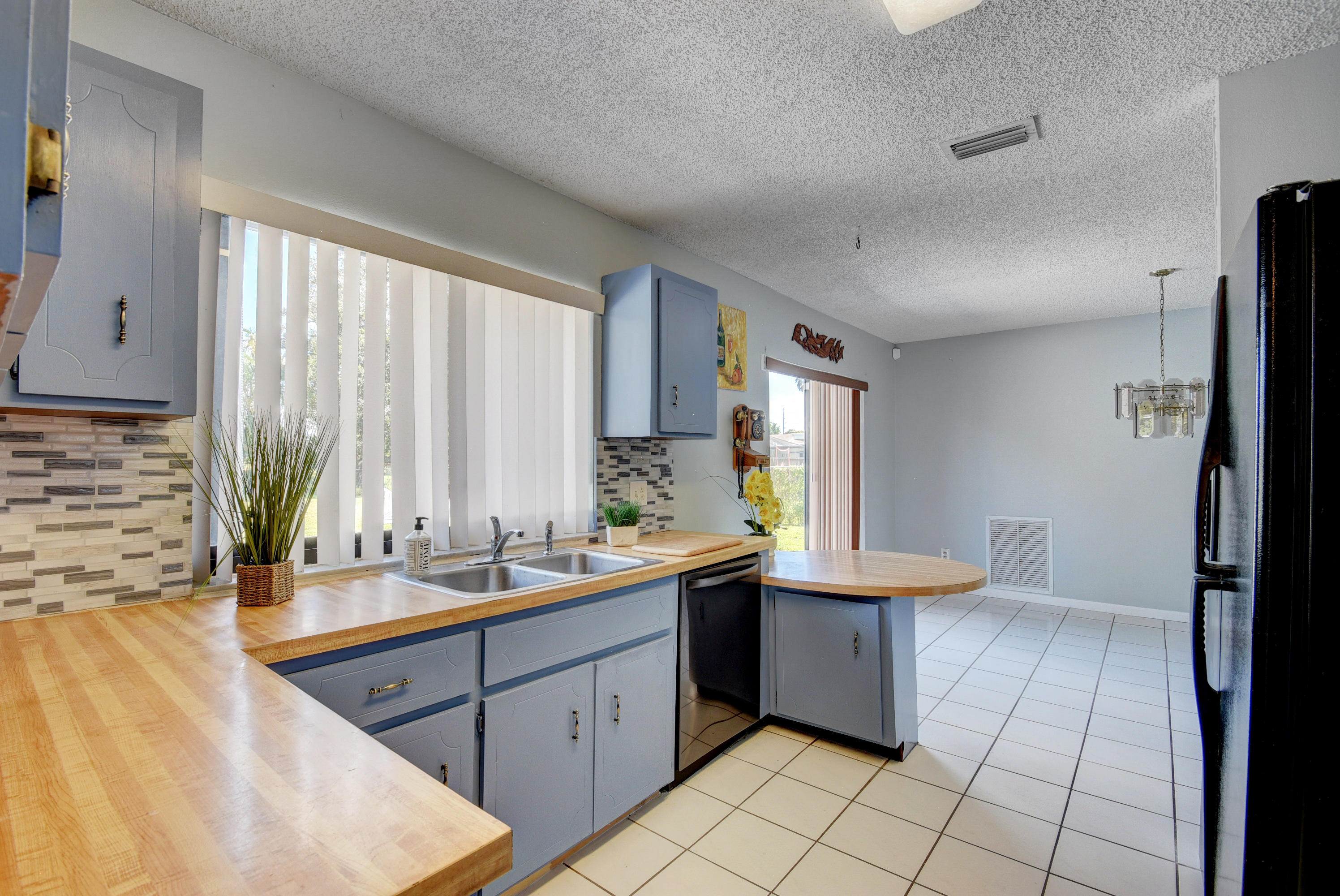 46 Cleveland Road Lake Worth, FL 33467 - Photo 17 of 40 26_untitled (26)
