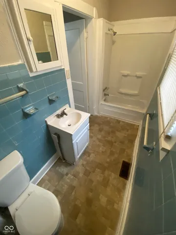 $895 | 2838 Boulevard Place, Indianapolis, IN 46208