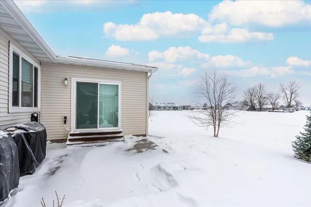 $425,000 | 1310 Rose Street, New Richmond, WI 54017