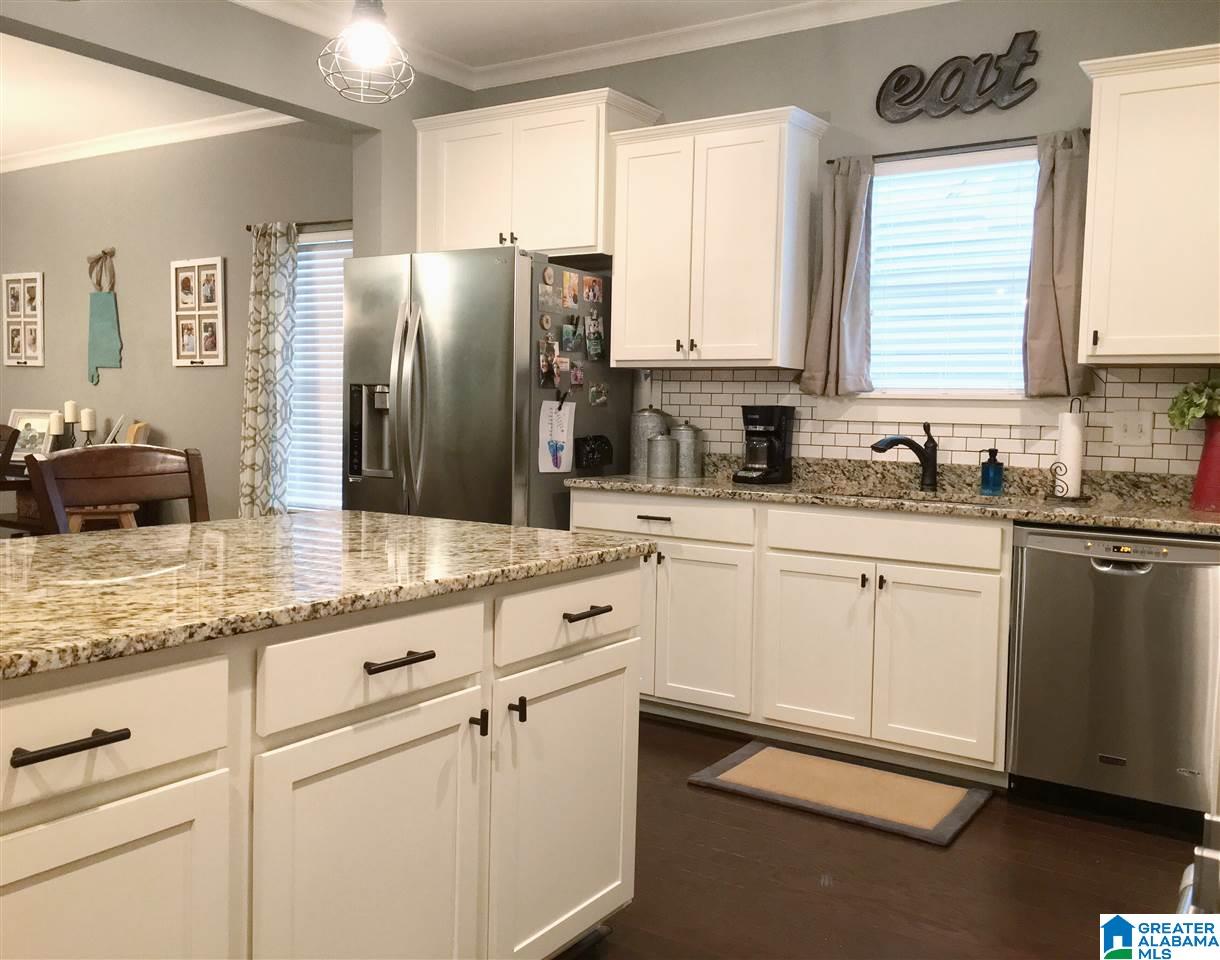 333 Appleford Road Helena, AL 35080 - Photo 3 of 28