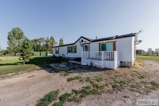 $550,000 | 286 North 2300 East, St. Anthony, ID 83445