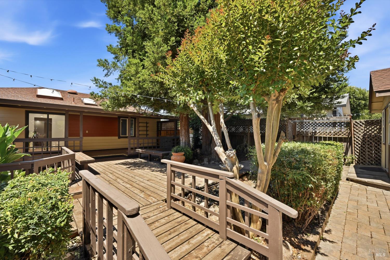 2006 Montgomery Drive Santa Rosa, CA 95405 - Photo 26 of 36
