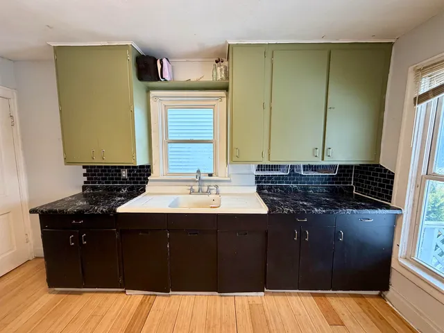 $179,900 | 501 16th Avenue, Monroe, WI 53566