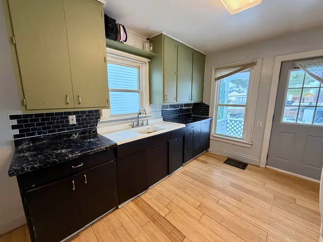 $179,900 | 501 16th Avenue, Monroe, WI 53566