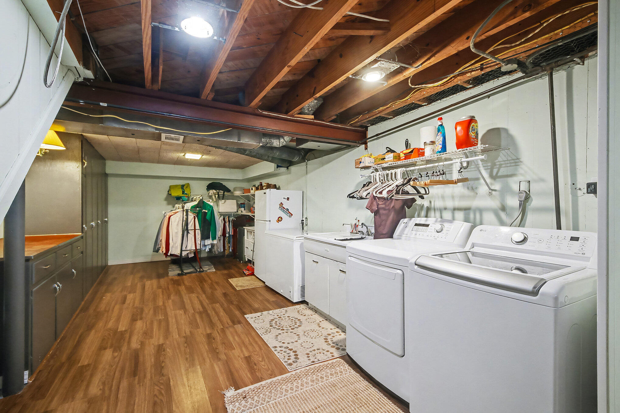 2907 Cascade Road Southeast Grand Rapids, MI 49506 - Photo 16 of 16 014_file_977