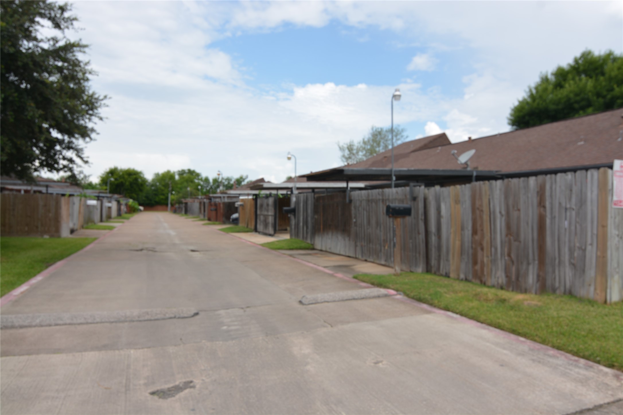 7104 Jetty Lane Houston, TX 77072 - Photo 15 of 16