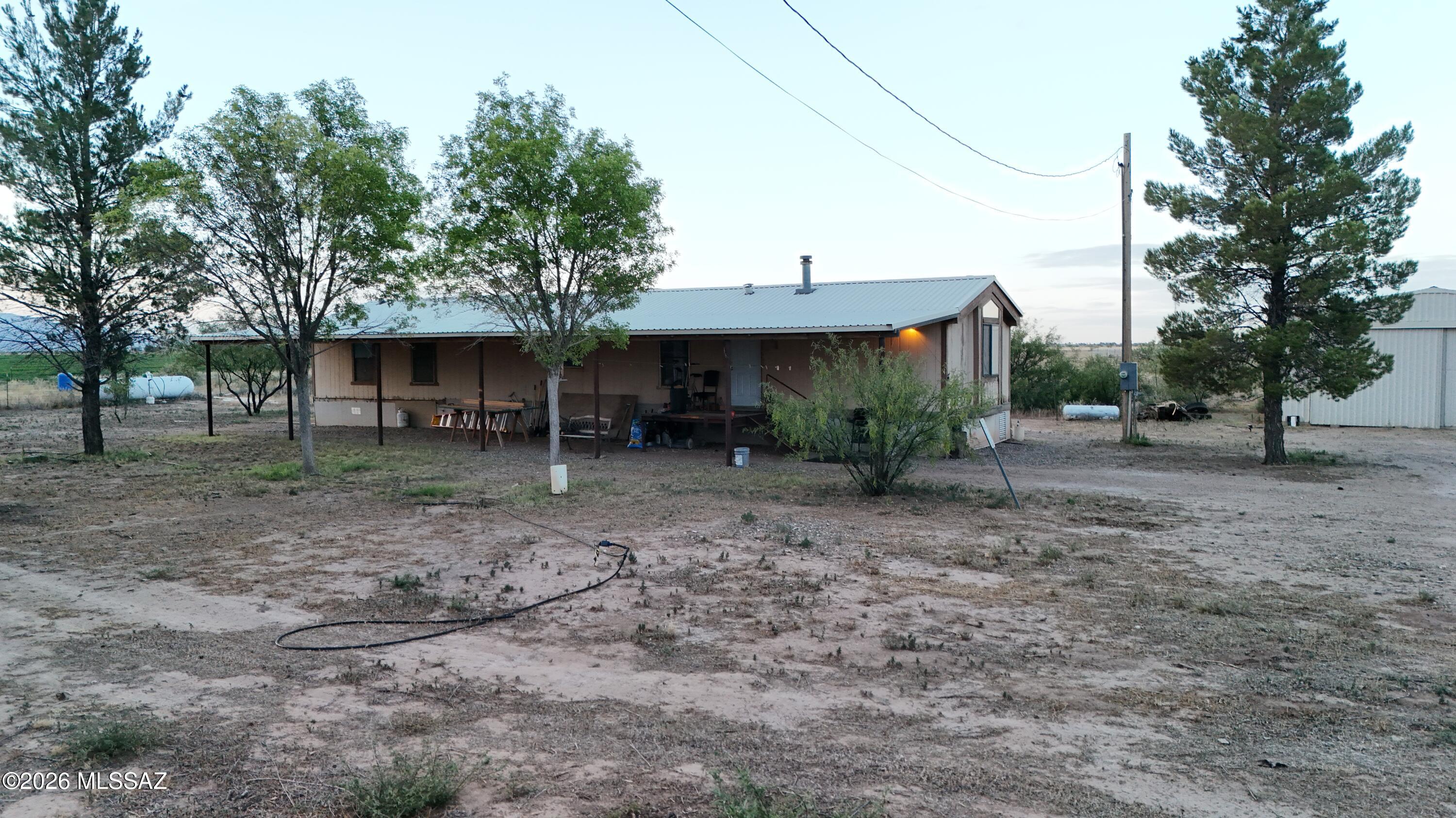 6062 North Hamilton Road Willcox, AZ 85643 - Photo 1 of 26