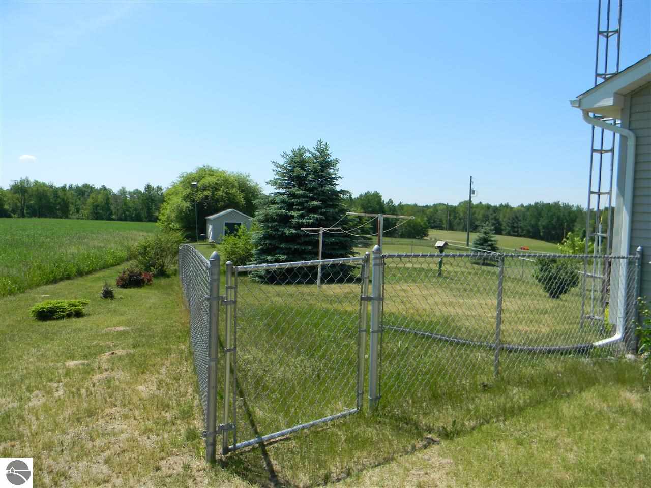 631 State Road West Branch, MI 48661 - Photo 28 of 32 1785673-27.JPG