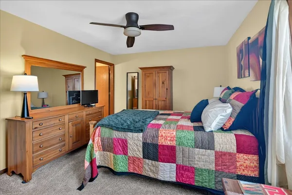 $324,900 | 2341 Effingham Way, Sun Prairie, WI 53590