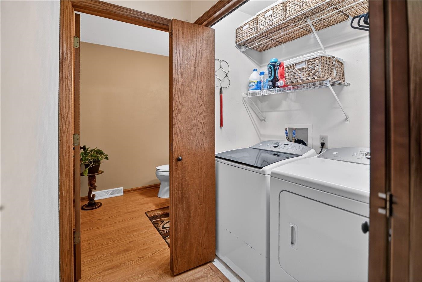 2341 Effingham Way Sun Prairie, WI 53590 - Photo 10 of 27